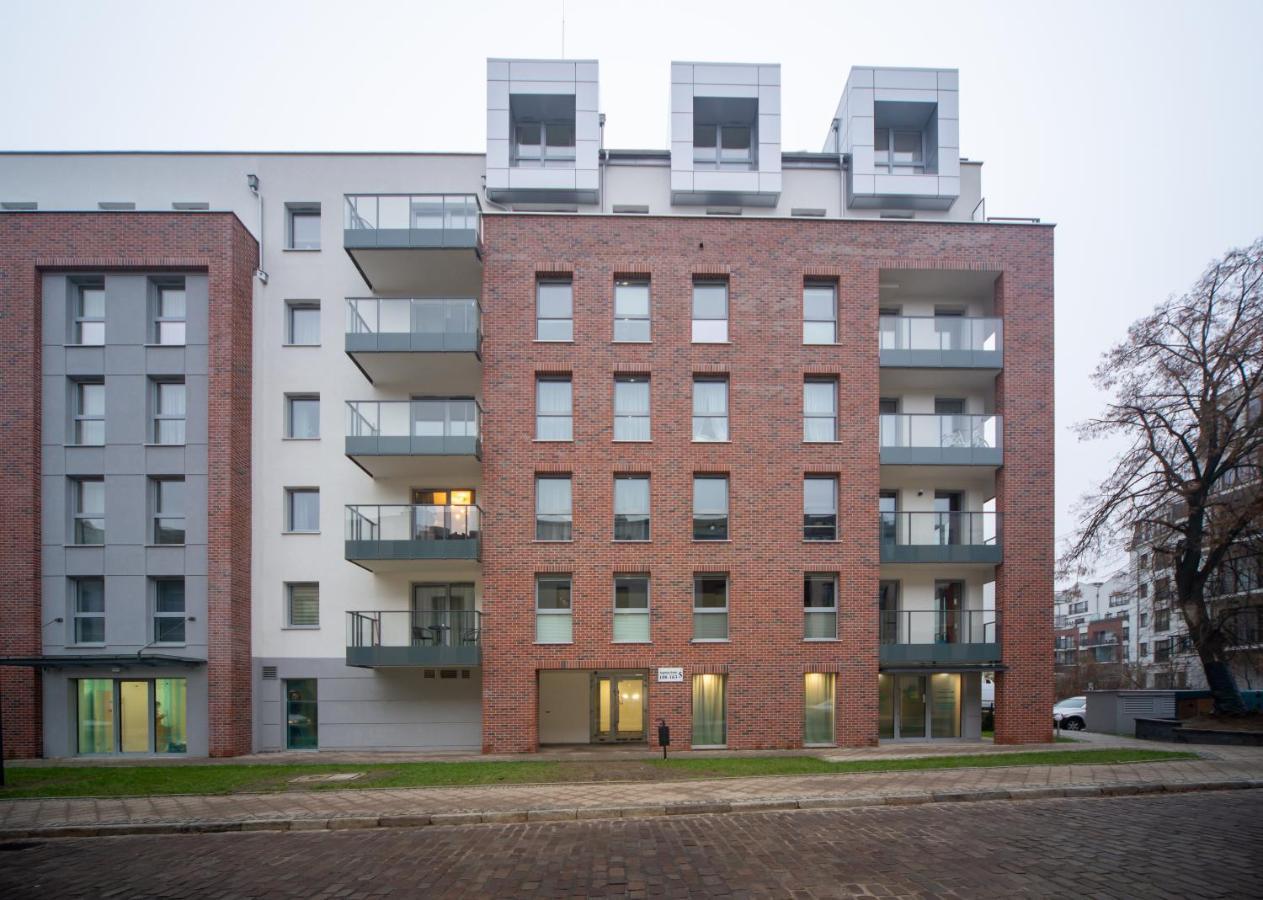 Maya'S Flats & Resorts 49 - Spacious 3 Rooms Apartment In Szafarnia Гданск Екстериор снимка